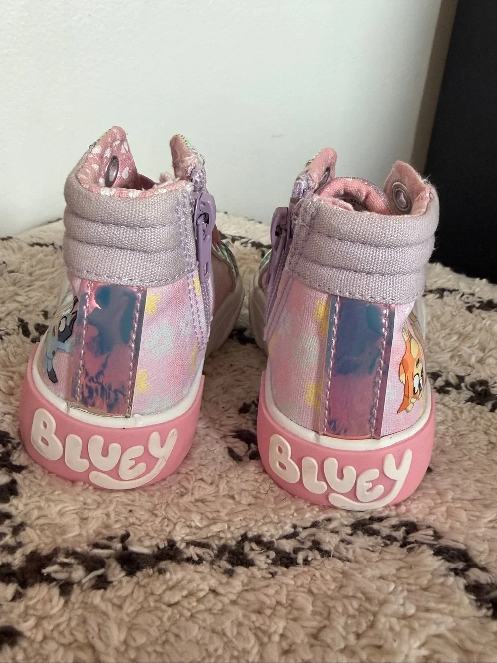 Girls' Pink Glitter Heart High-Top Sneakers - Kids